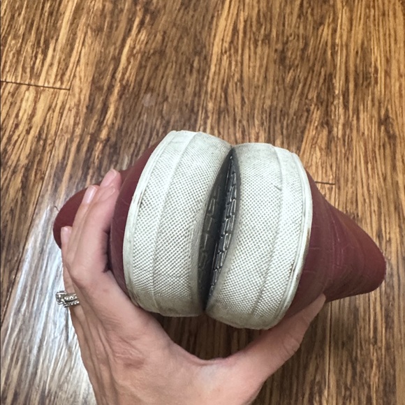 Matisse red crocodile print vegan leather slip on platform sneakers size 6 - Picture 5 of 11